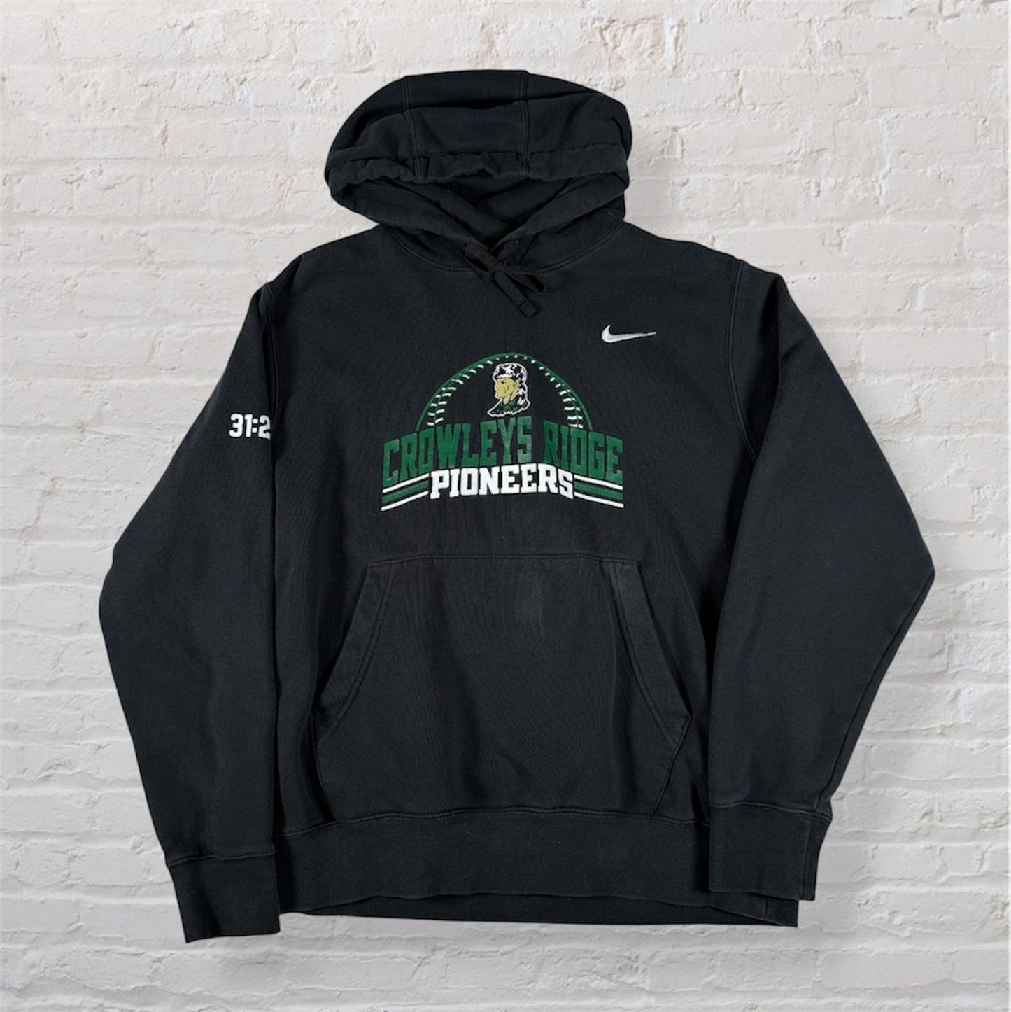Nike Hoodie Black Medium Mens Crowleys Ridge Pioneers