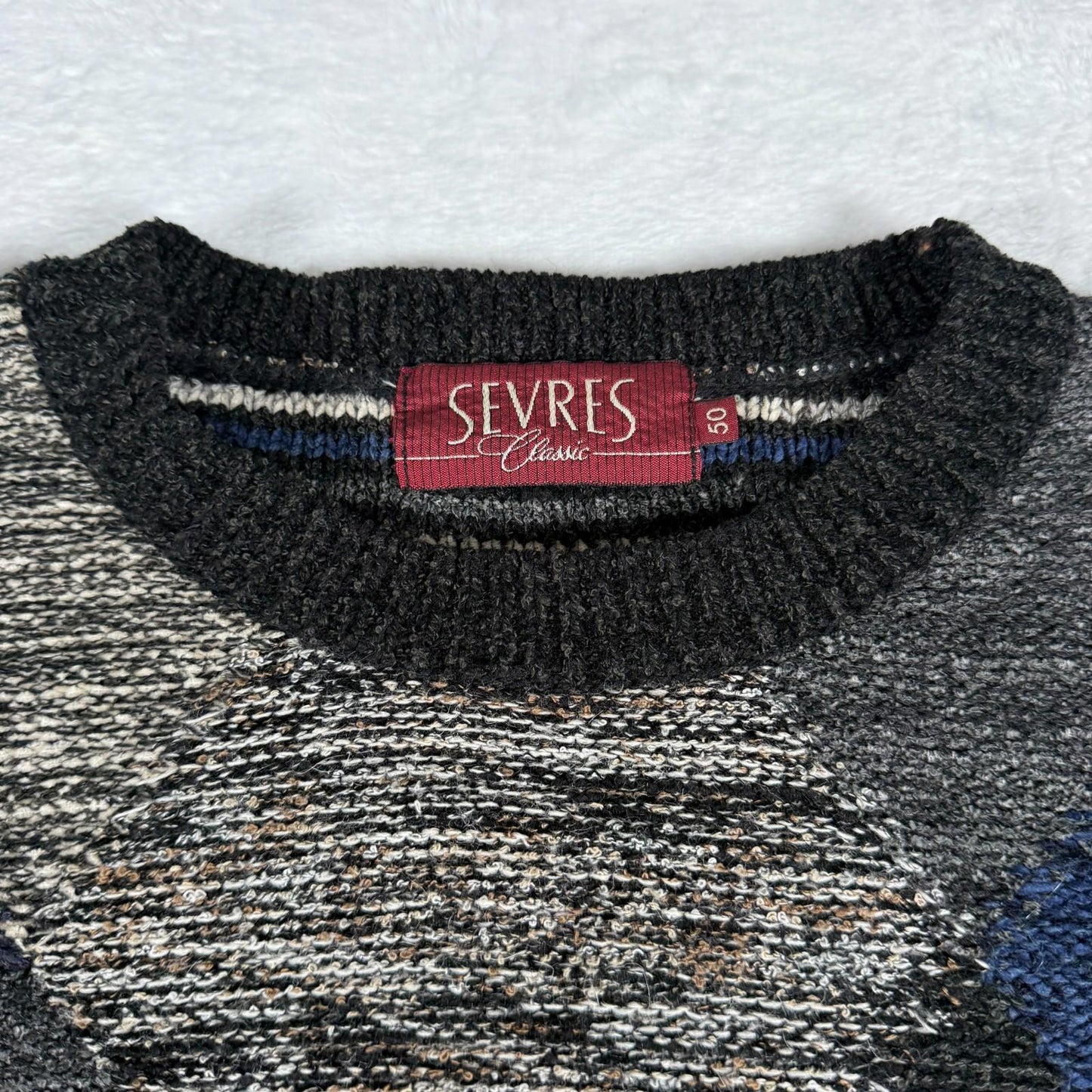 Sevres Vintage Sweater Large