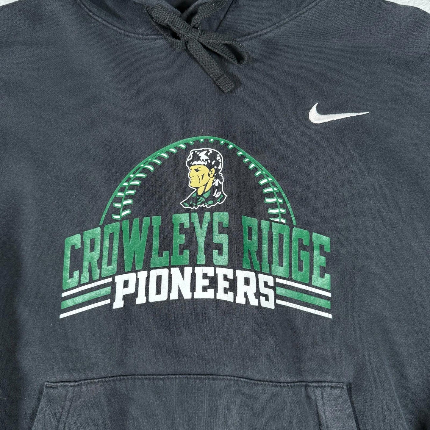 Nike Hoodie Black Medium Mens Crowleys Ridge Pioneers