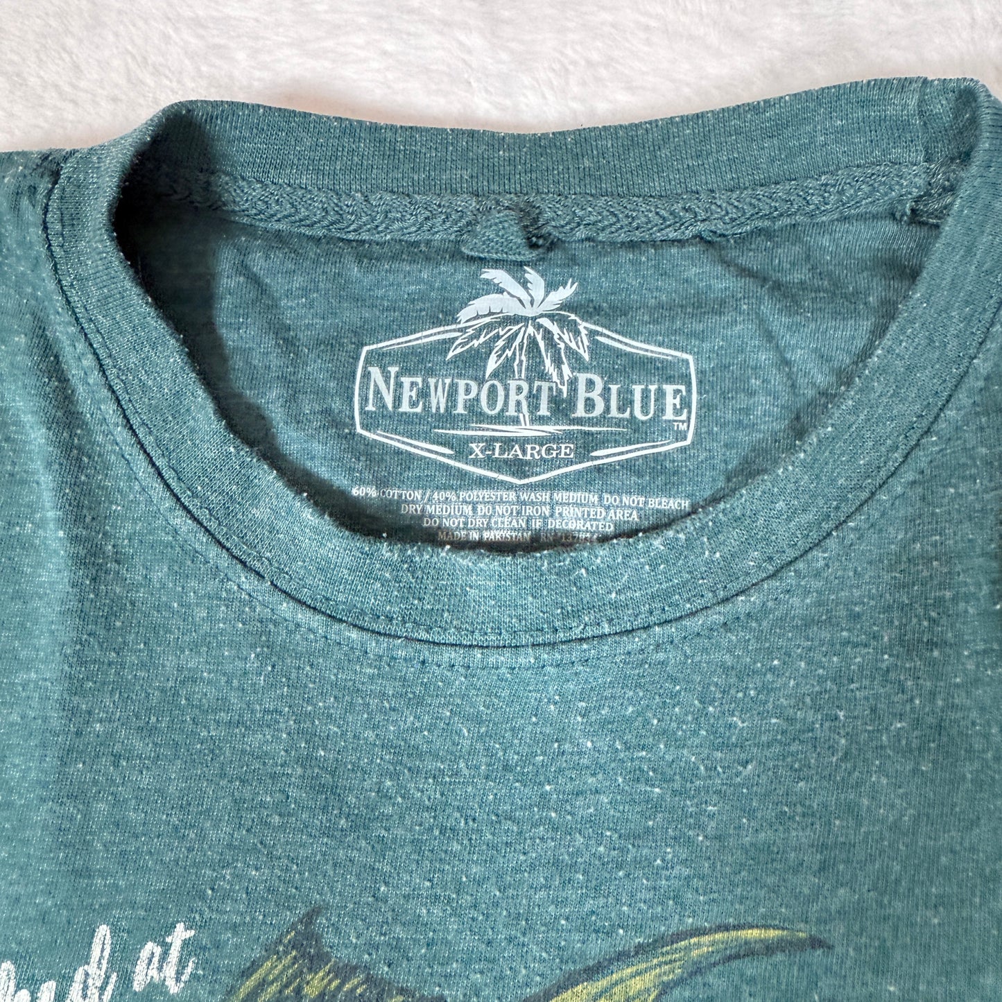 Yellowfin Bar & Grill Vintage T-Shirt