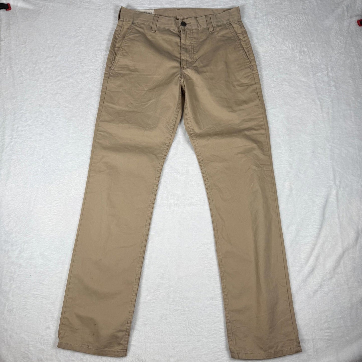 Levis Strauss Chinos Khaki W30 L32 Straight Cut