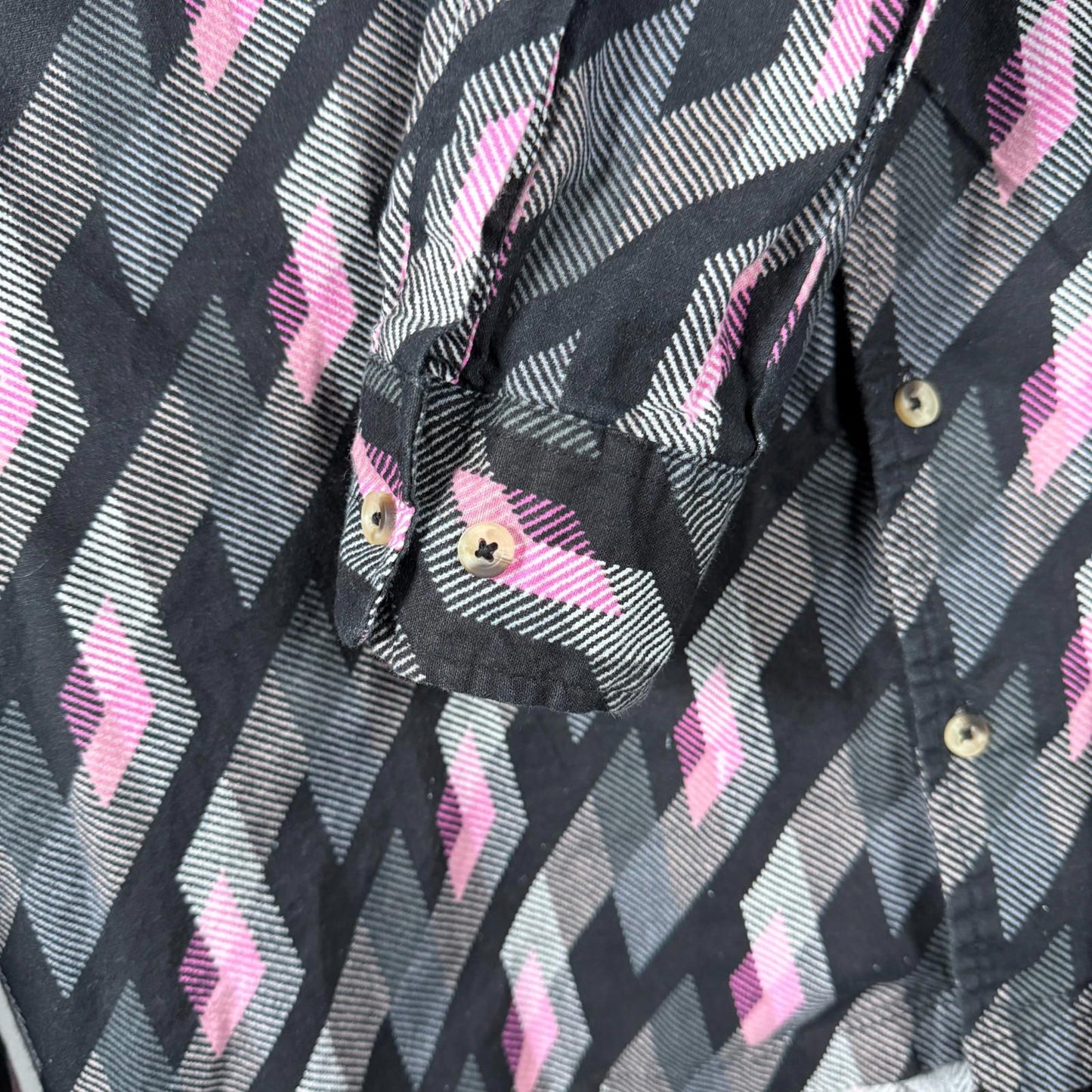 Super Massive Long Sleeve Shirt XL