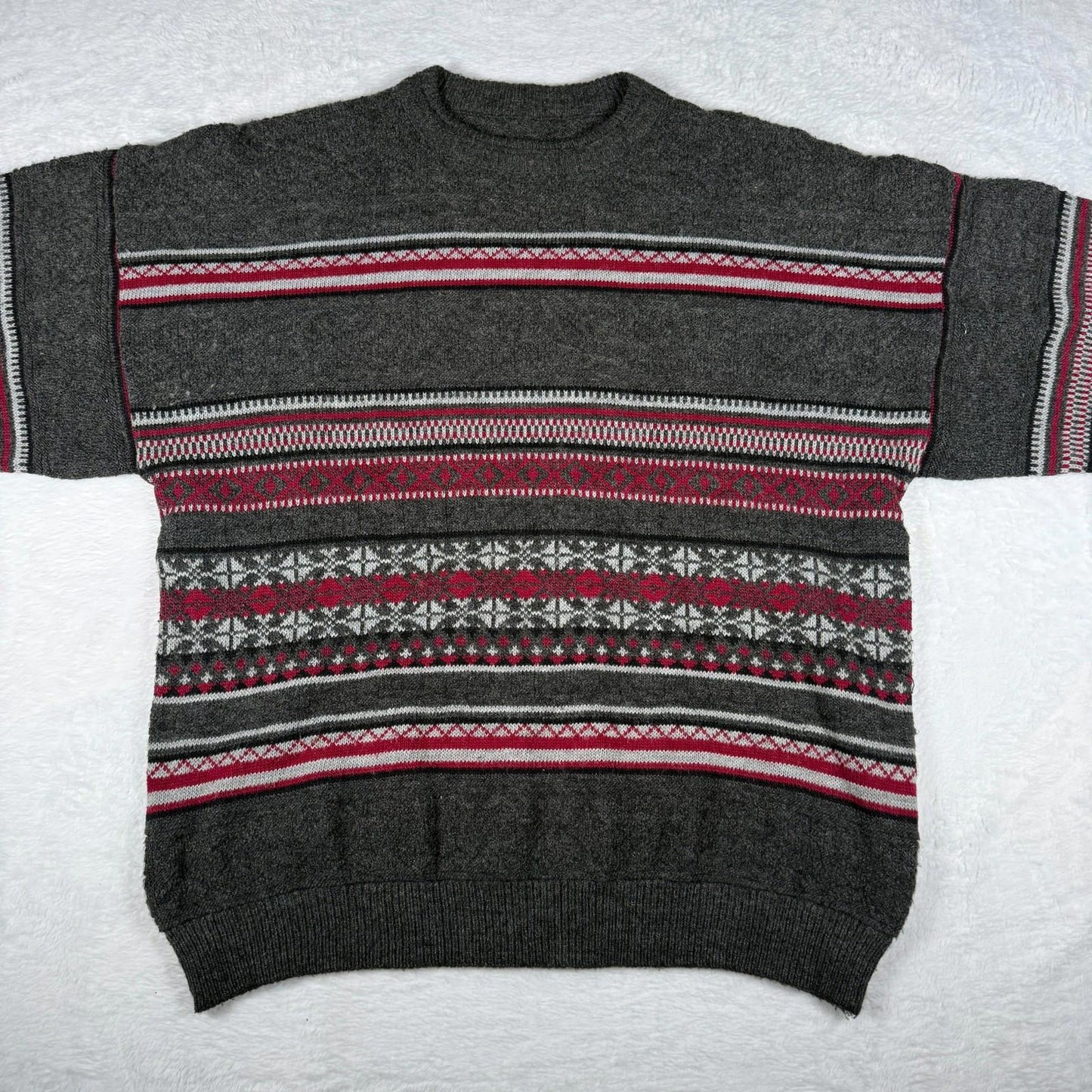Vintage Knit Jumper Fair Isle Style Grey Red Pattern