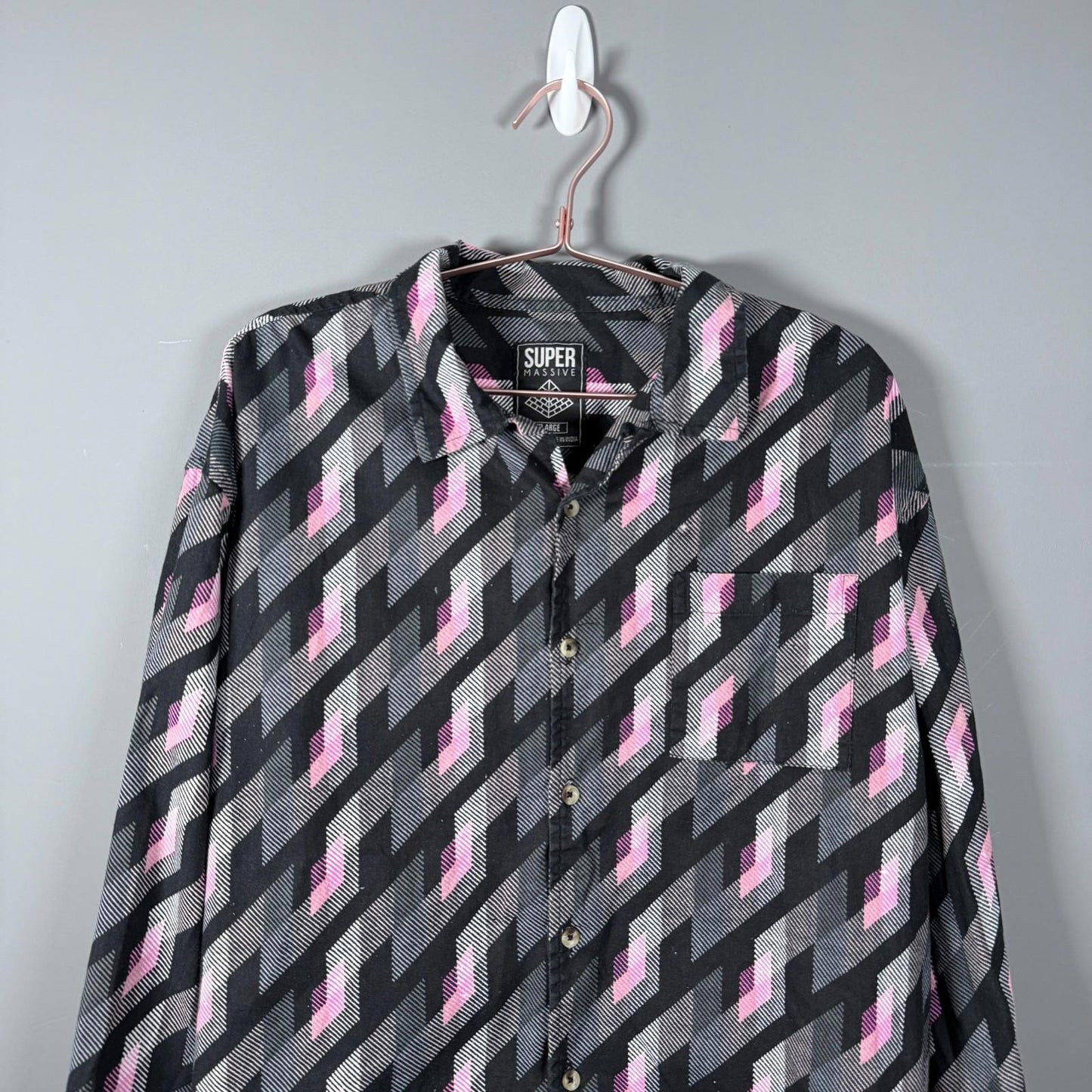 Super Massive Long Sleeve Shirt XL